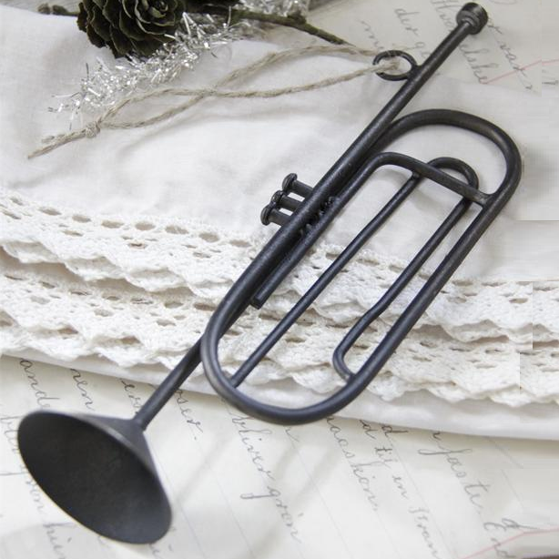 Stor trumpet Jeanne d´Arc Living shabby chic lantlig stil julpynt Gårdsromantik