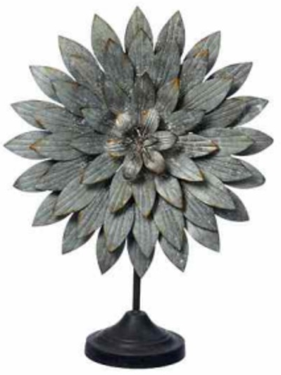 Stor blomdekoration zink på fot shabby chic lantlig stil