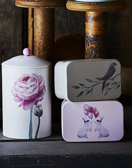 Pink tin box enamel rabbits shabby chic country style Farmhouse romance - 3