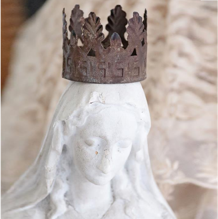 Liten Krona madonna madonnakrona antikfärgad rostig shabby chic lantlig stil