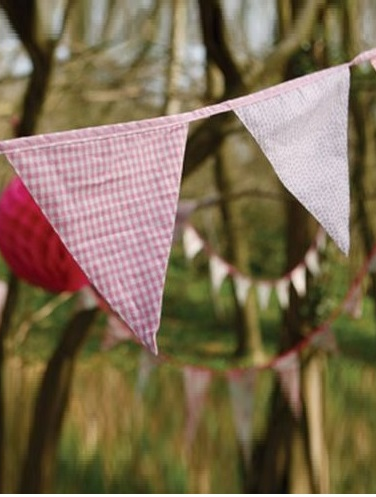 Vimplar vimpelslinga rosa 4,5 m 15 flaggor shabby chic lantlig stil