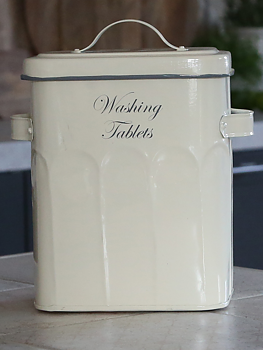 Diskmedel tabletter förvaring  Antiquecreme emalj shabby chic lantlig stil Gårdsromantik