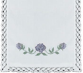 Vit löpare spets broderade blå rosor korsstygn shabby chic lantlig stil