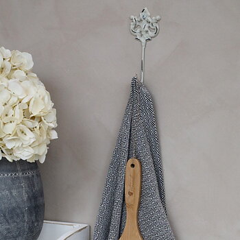 Krok Rokoko antik vit chic antique shabby chic lantlig stil Gårdsromantik