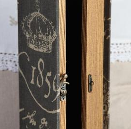 Boklåda bokgömma Vinbox krona gammaldags text shabby chic lantlig stil - 2