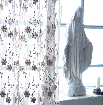 Skir vit tyll 4 meter broderade blommor Jeanne d'Arc Living Shabby chic lantlig stil