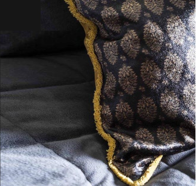 Kuddfodral  Royal  sammet frans i klassisk shabby chic lantlig stil Gårdsromantik - 4