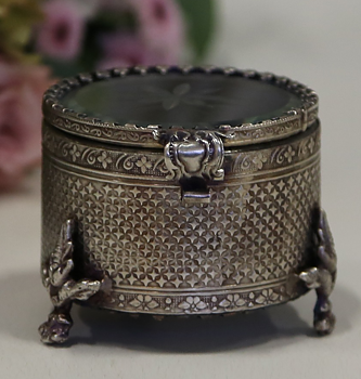 Smyckesskrin ask slipat glas antik silver kant shabby chic lantlig stil