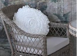 CHIC ANTIQUE