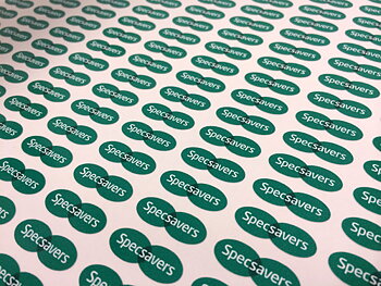 Dekaler i massor till Specsavers
