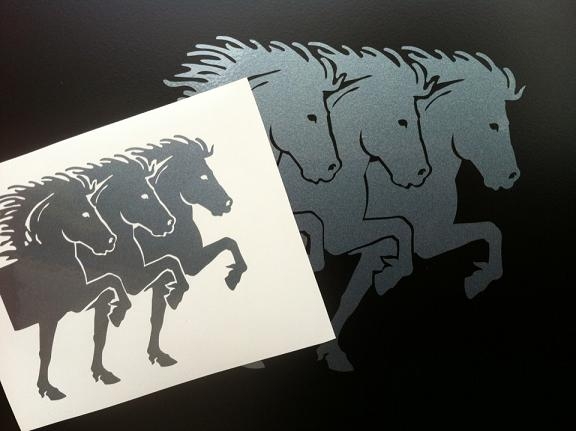 Triple Icelandic horse 5
