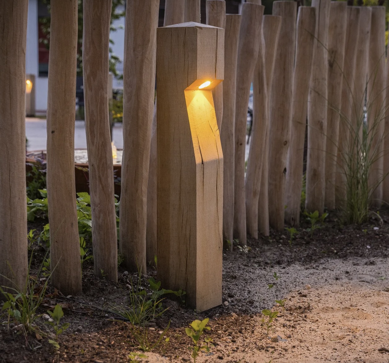 Stigbelysning EYE  Timberlab -  Tillverkad i massiv trä - 18