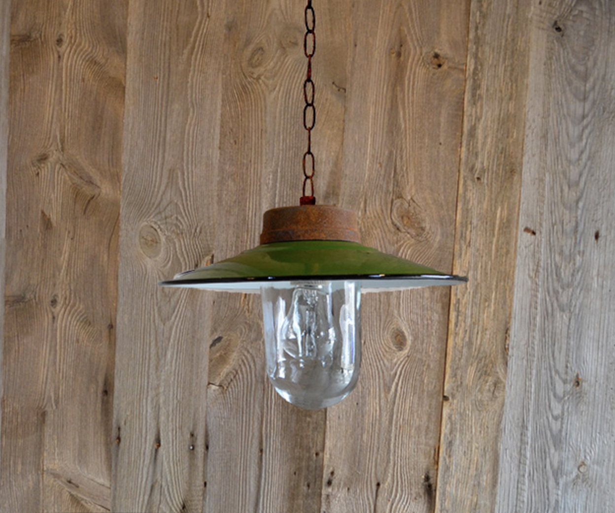 fransk lampa med kedja