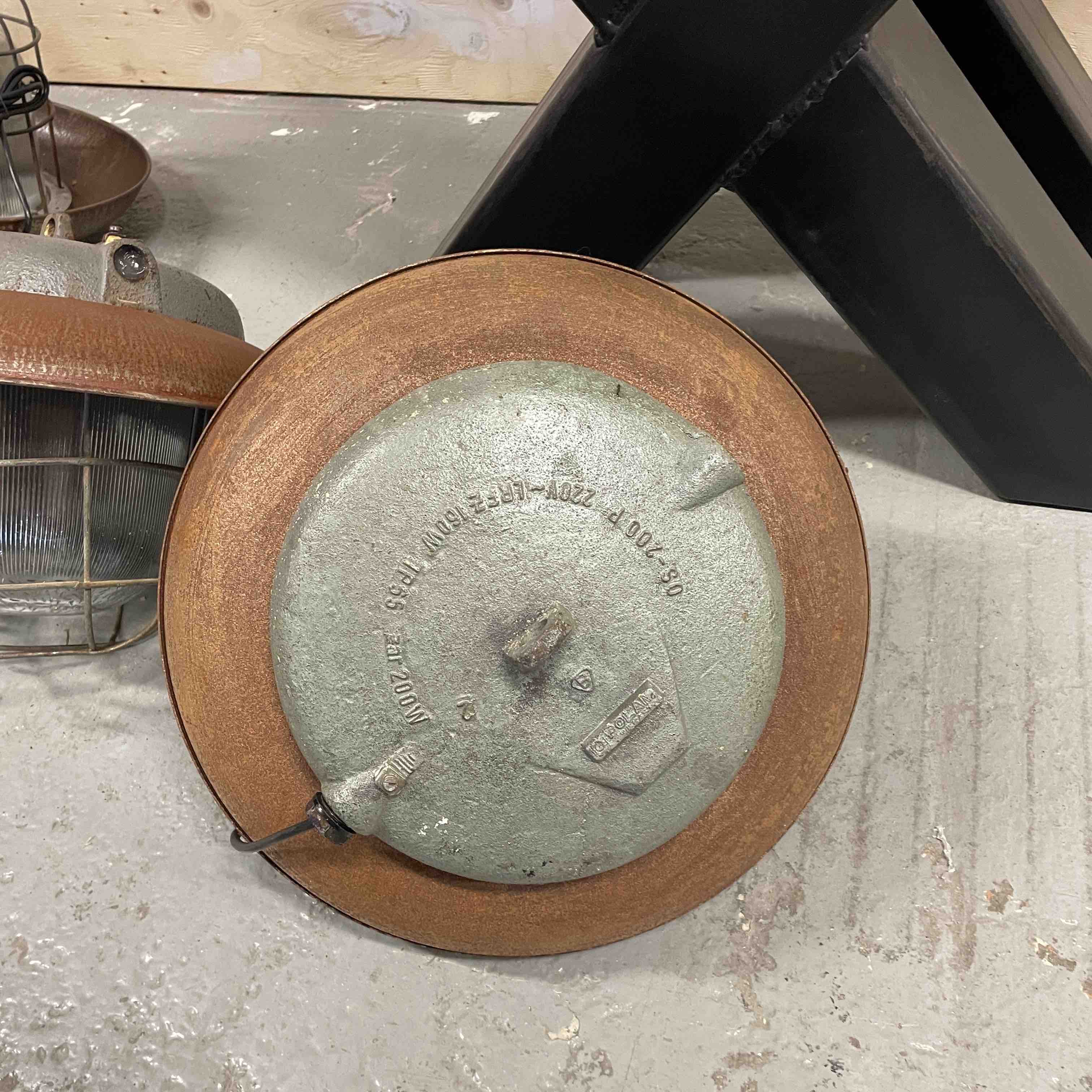Industriell Original - RUSTY FABRIKSLAMPA - 3