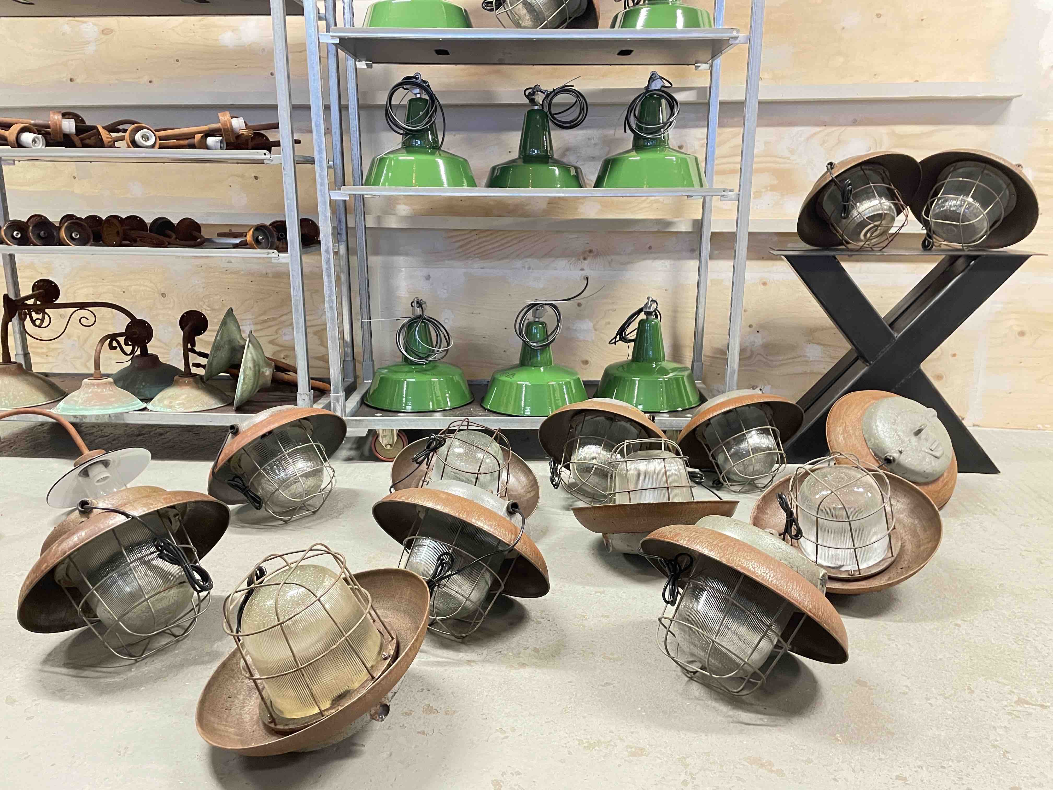 Industriell Original - RUSTY FABRIKSLAMPA