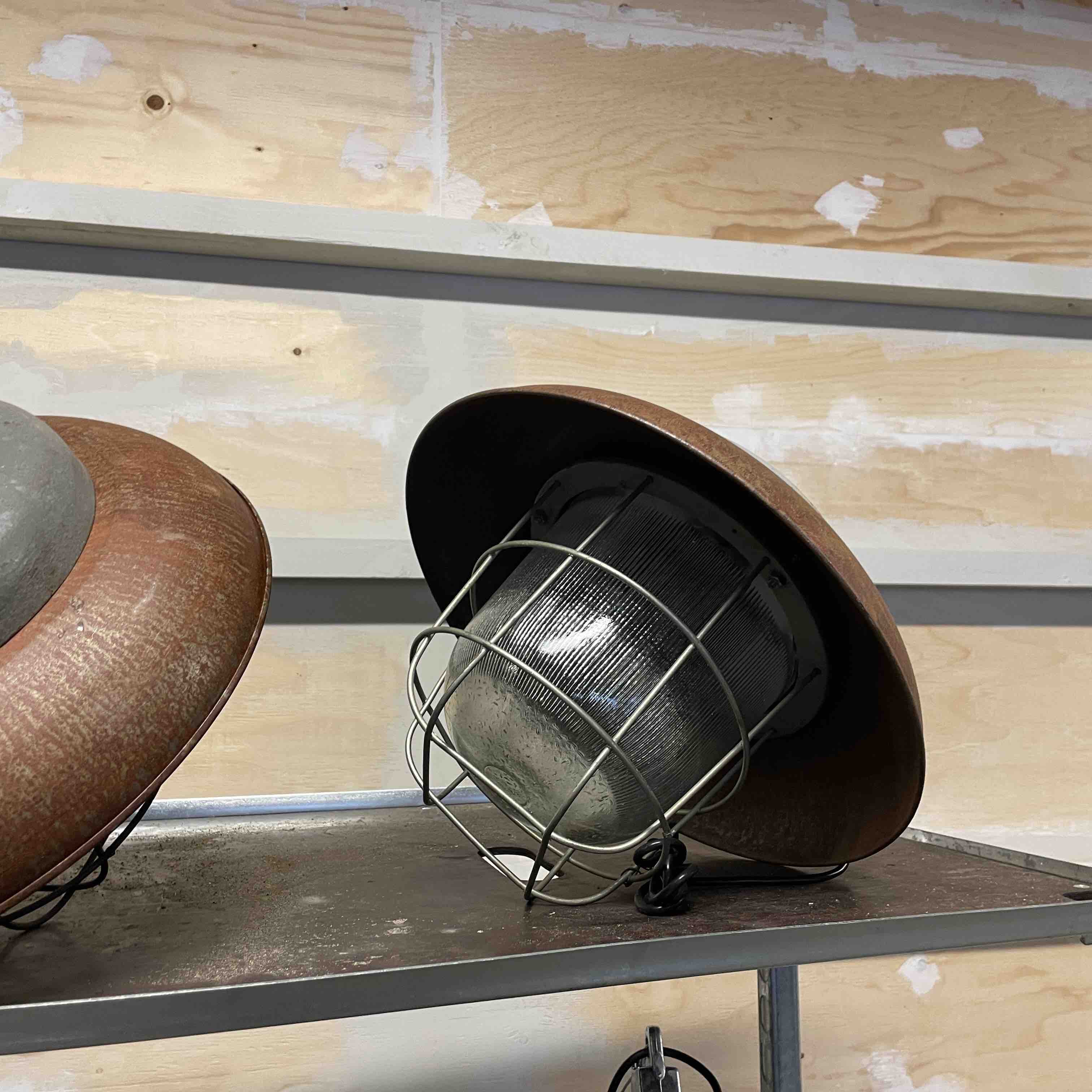 Industriell Original - RUSTY FABRIKSLAMPA - 4