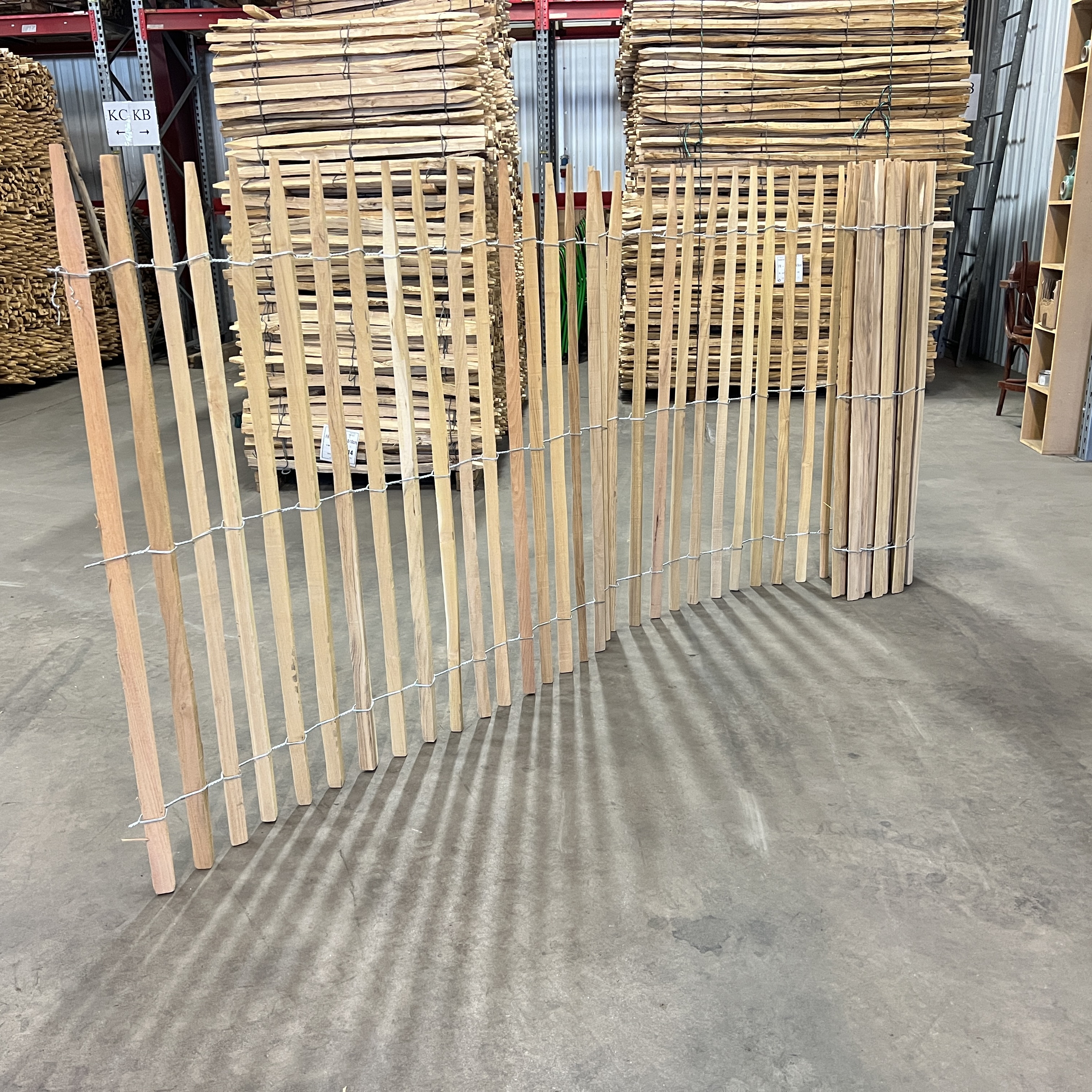 Robiniastaket  - Extra tätt spälavstånd 3-4 cm,  höjd 150 cm, längd 5 meter