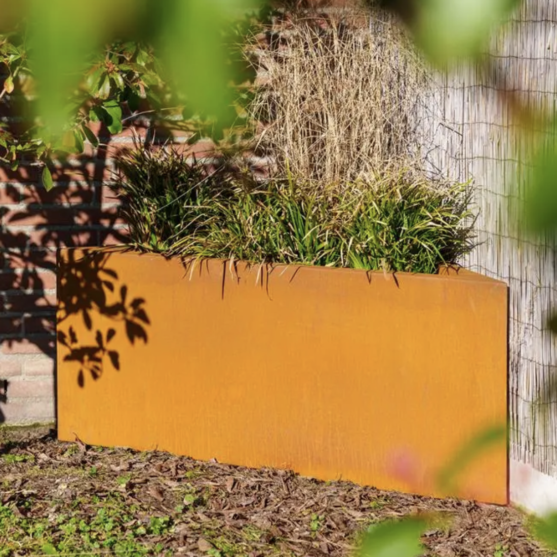 Planter - TRIANGLE