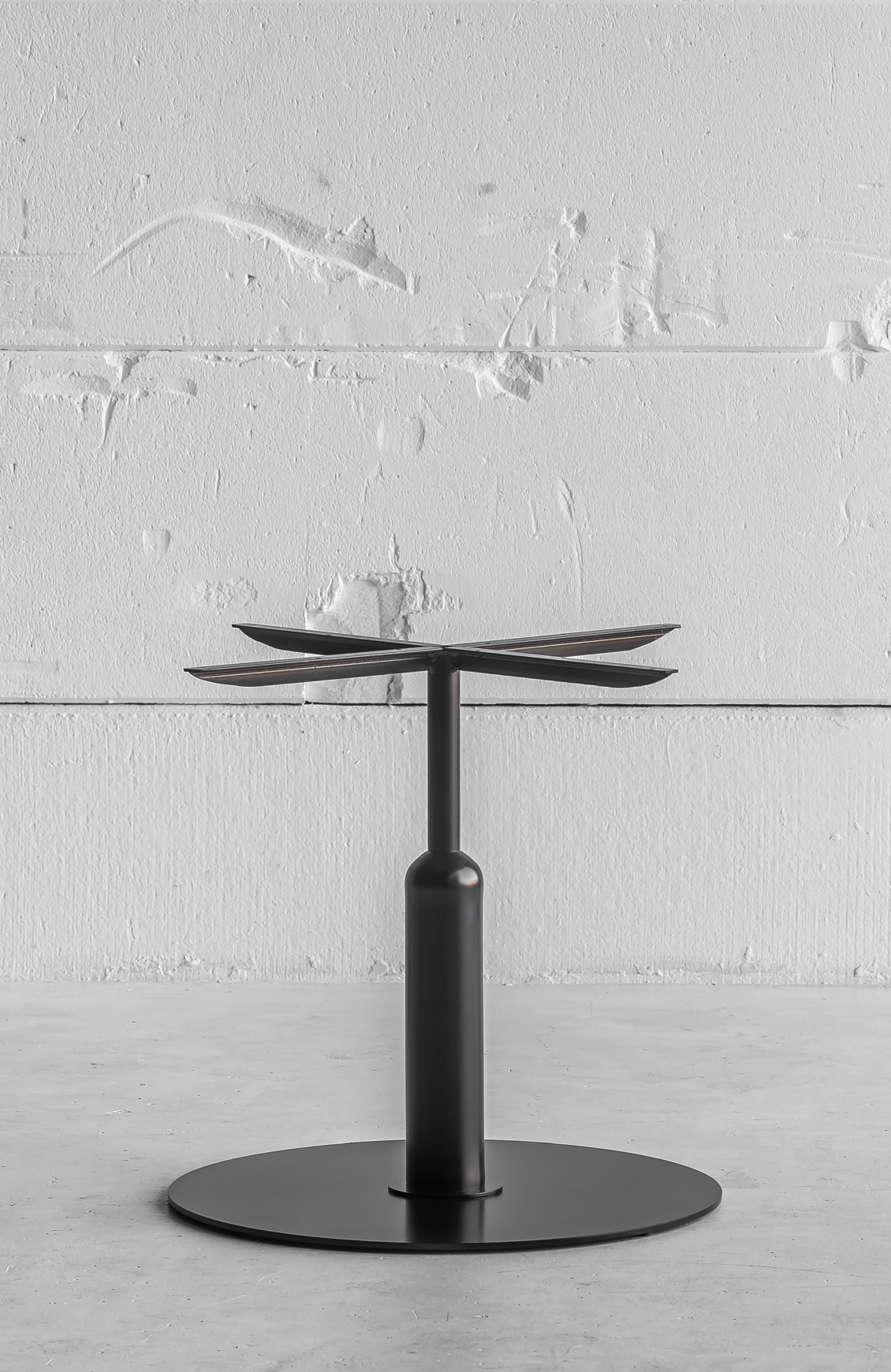 Bistrobord UNDERREDE -  APOLLO  Max Ø85 cm - 3