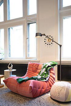 TONONE - BOLT 1ARM FLOOR LONG - MIDNIGHT GREY