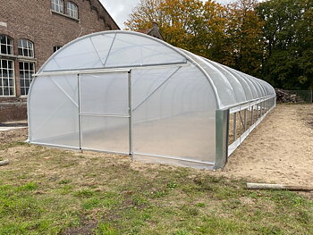 Tunnelväxthus 6,4 m bredd, Längd 10 till 100 meter - Begär en offert