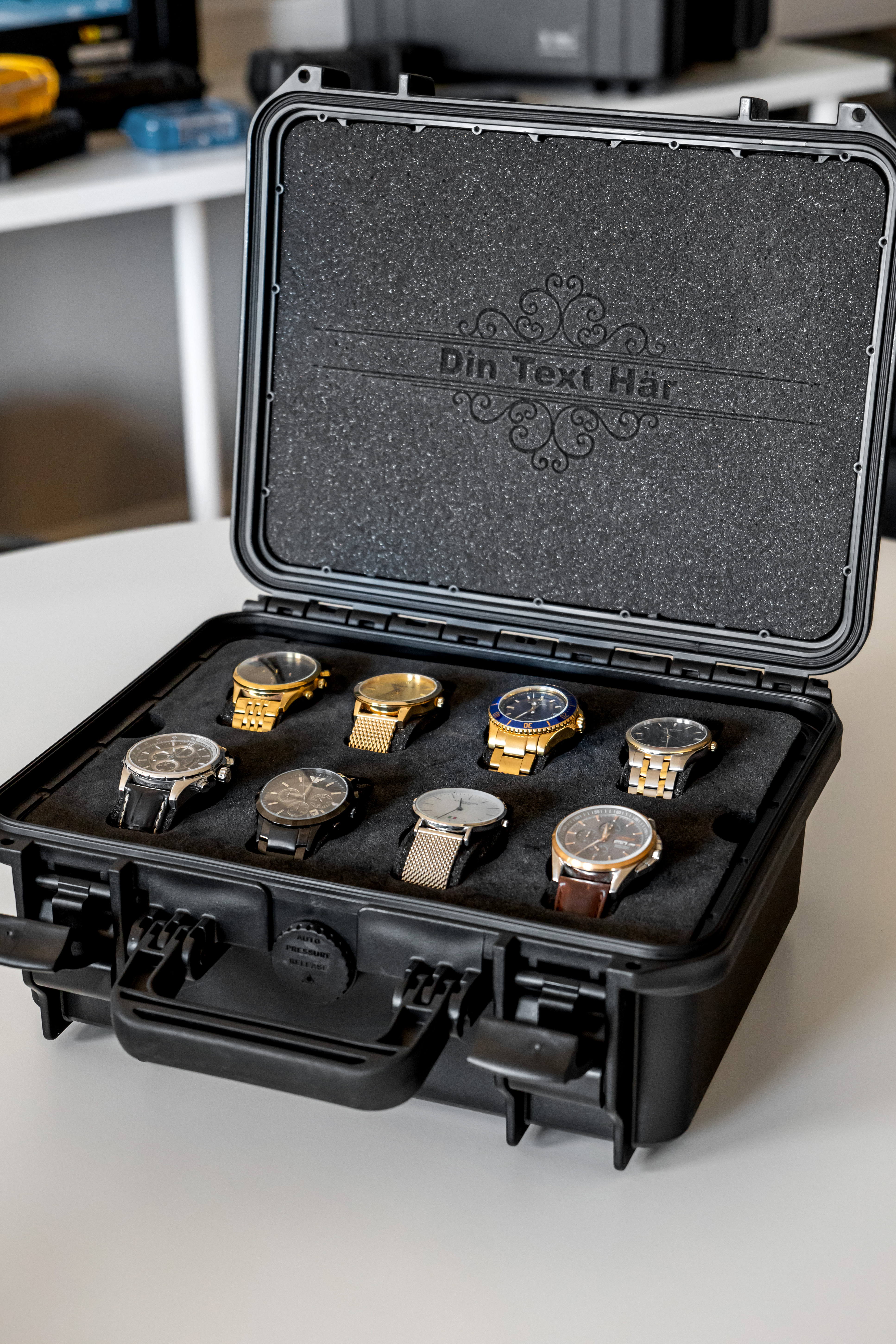 Unbreakable case for watches Max 300
