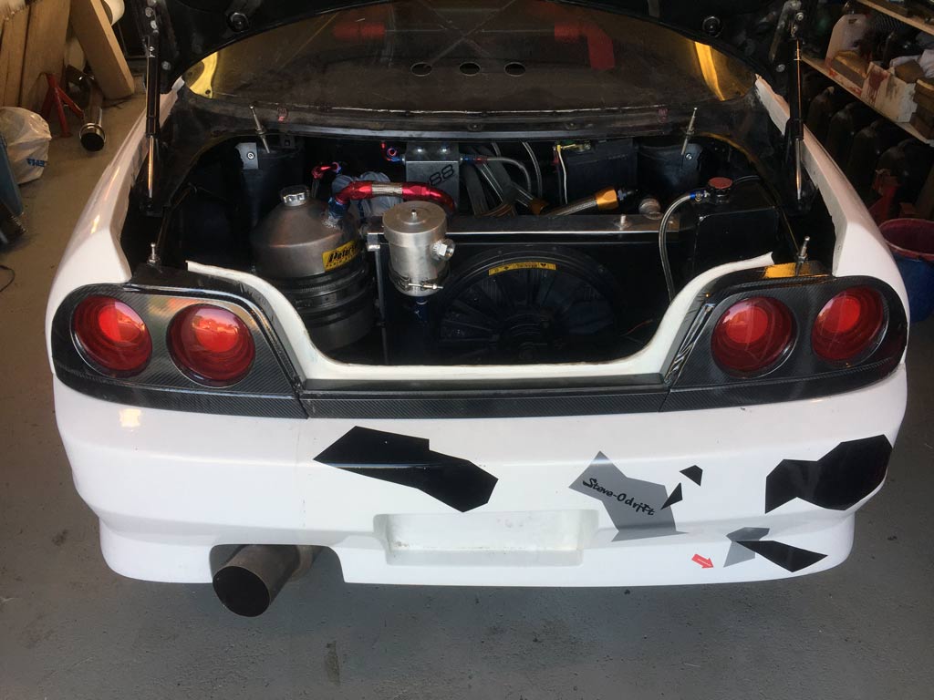 Nissan Skyline R33 - Rear panels - 8