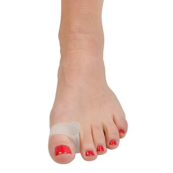 Varpaanoikaisija renkaalla