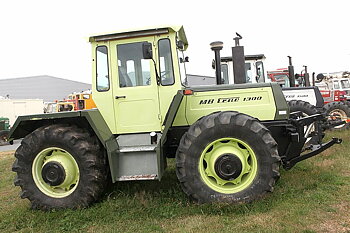 1300/4