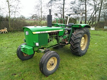 John Deere 2030 E 76