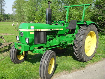 John Deere 1630