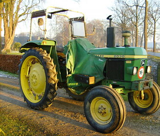 John Deere 2030 F 76