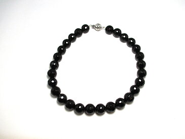Halsband