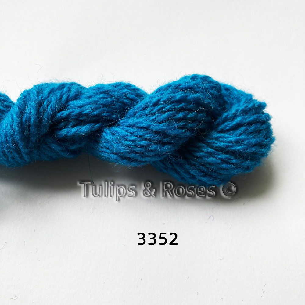 Tuna yllebroderigarn  6/2 Blå nyanser - 9