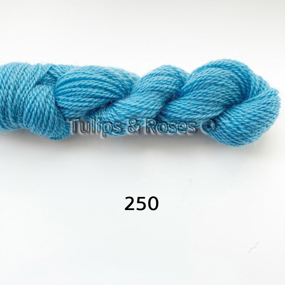 Yllebroderigarn 20/2 REDGARN Kamgarn Blå  - 4