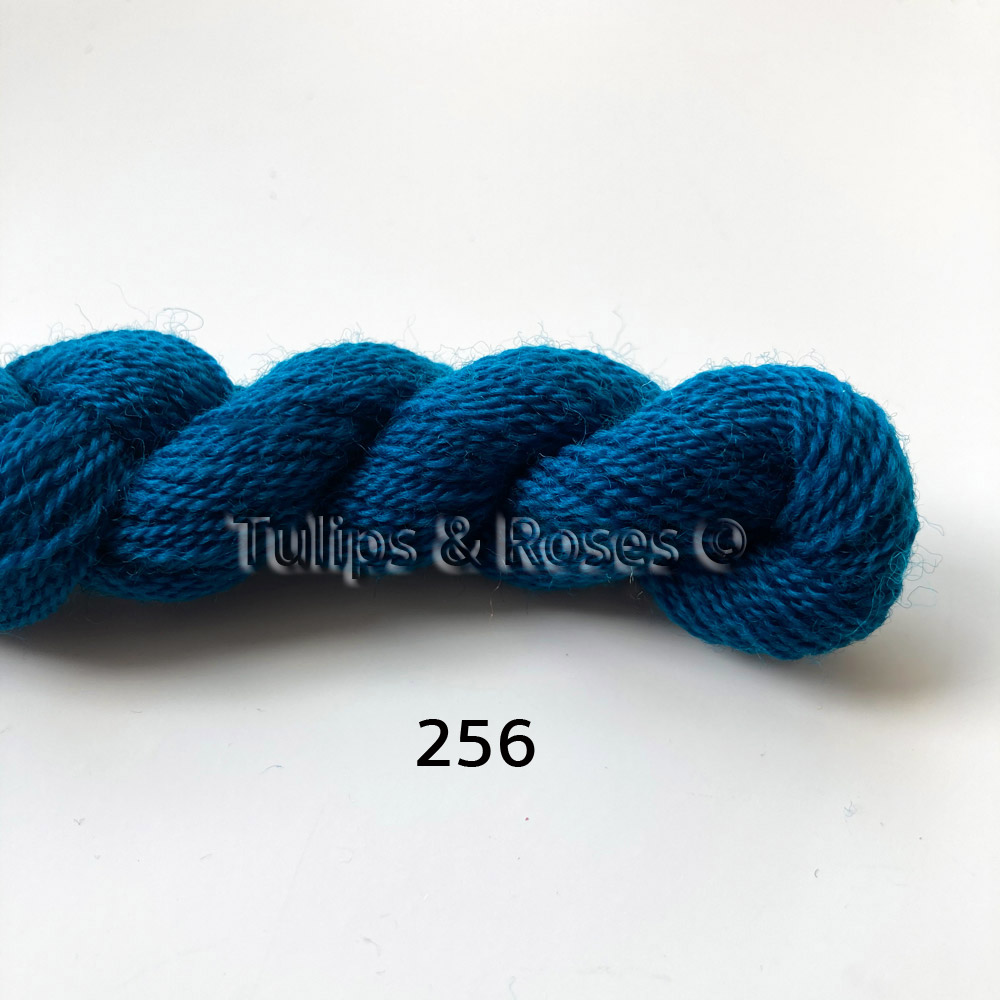 Yllebroderigarn 20/2 REDGARN Kamgarn Blå  - 6