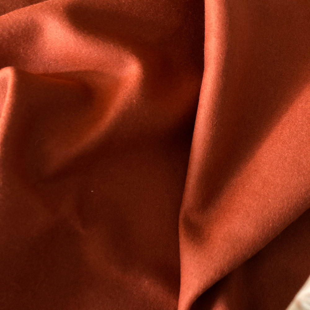 English Broadcloth Light Crayon Red  50 x 50 cm - 2