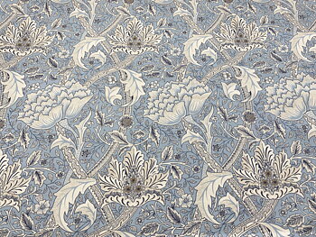 Tyg Natures Dream Tom Tit William Morris & Co, metervara från Visage Textiles