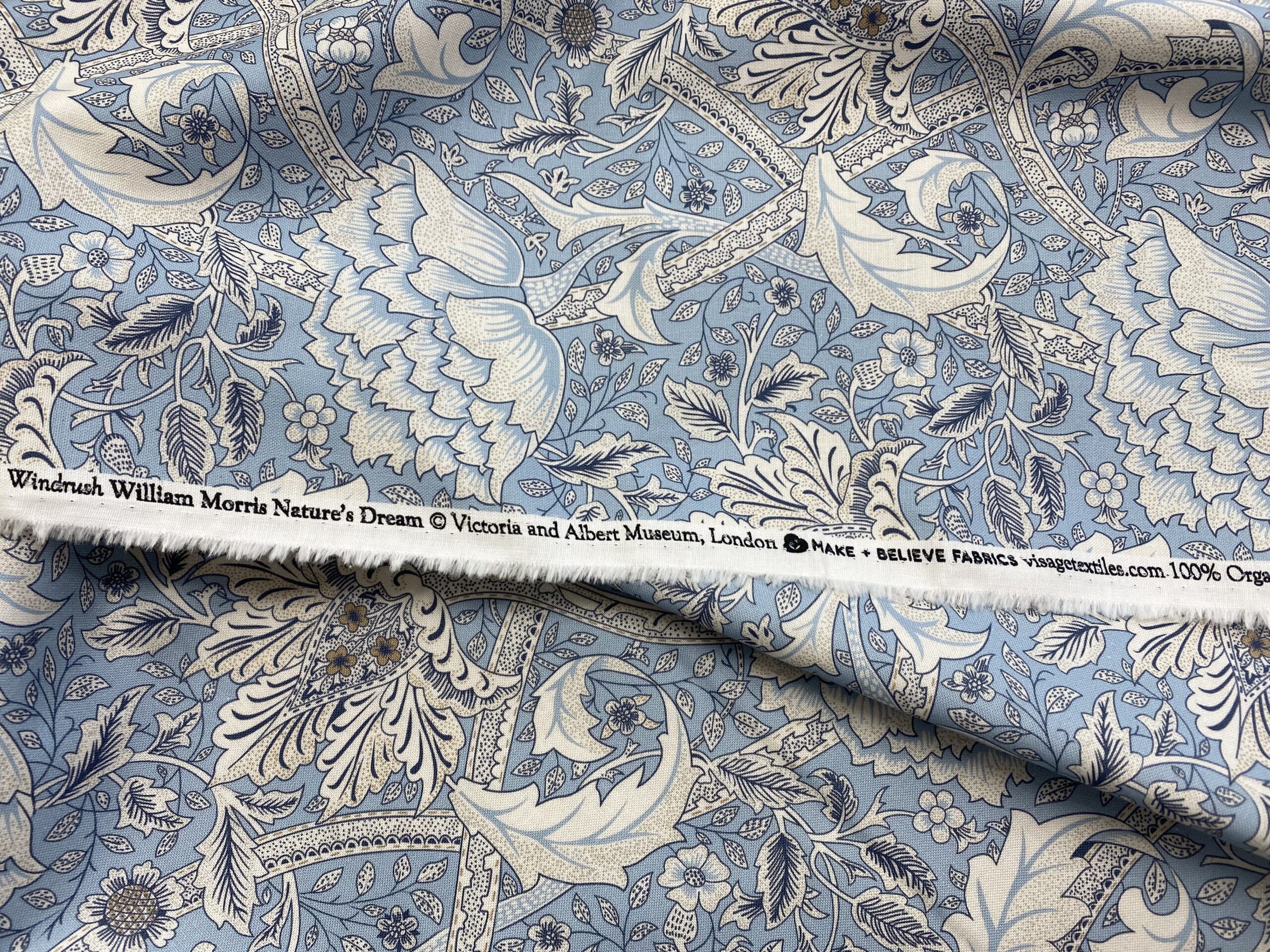 Tyg Natures Dream Tom Tit William Morris & Co, metervara från Visage Textiles - 2