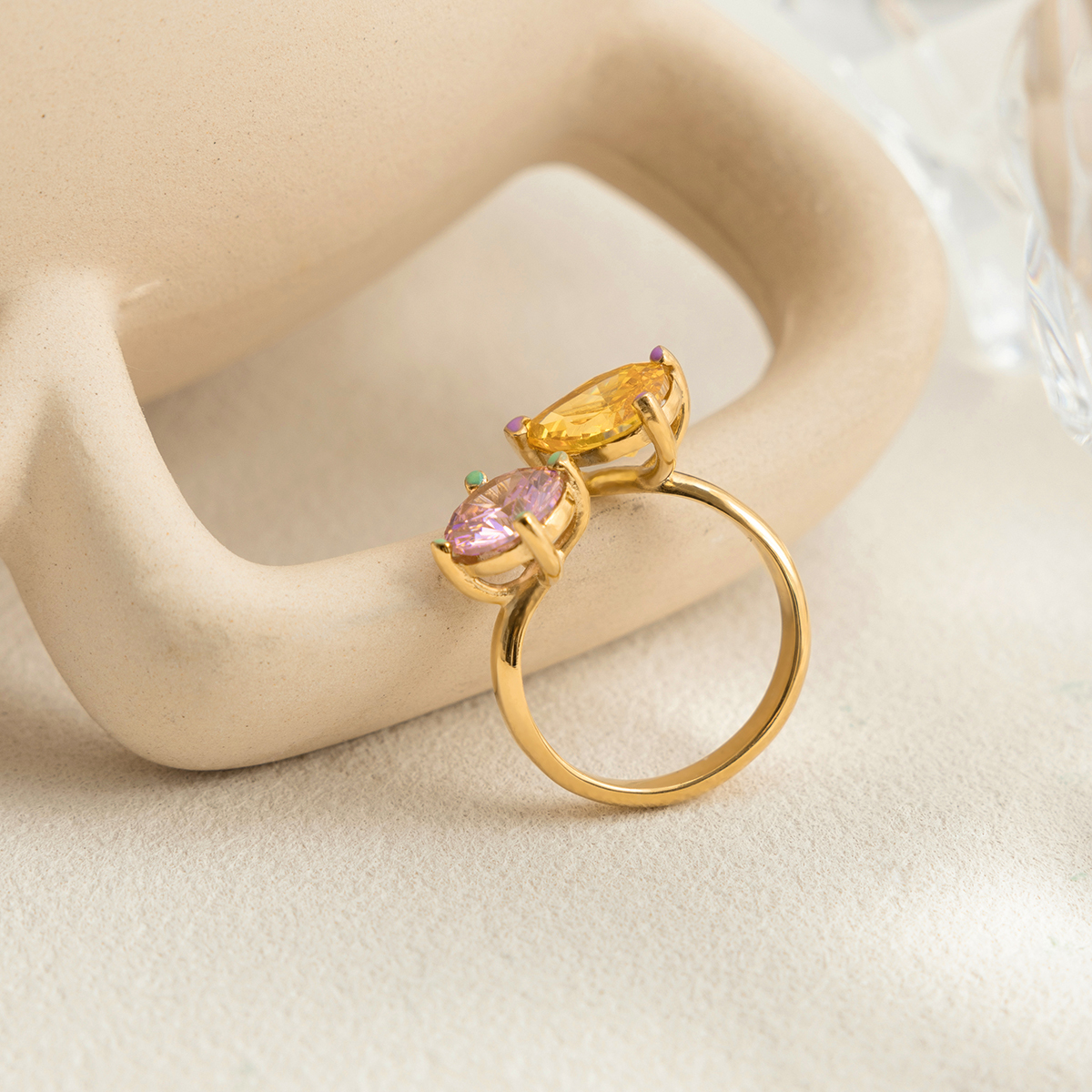 Céleste Ring Celandra 18K Gold