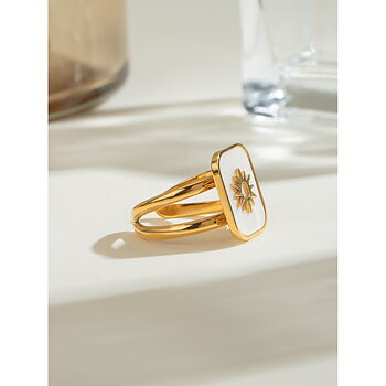 Céleste Ring Melusina 18K Gold