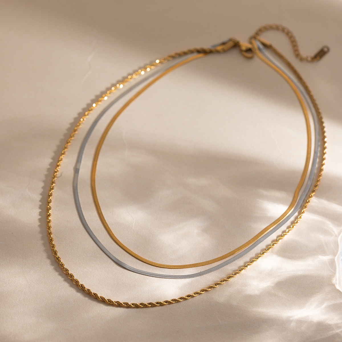 Céleste Necklace Zénovie 18K Gold - 16