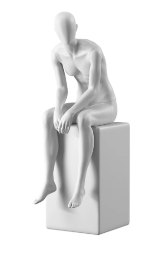 Skyltdocka Ursula 01- Sittande