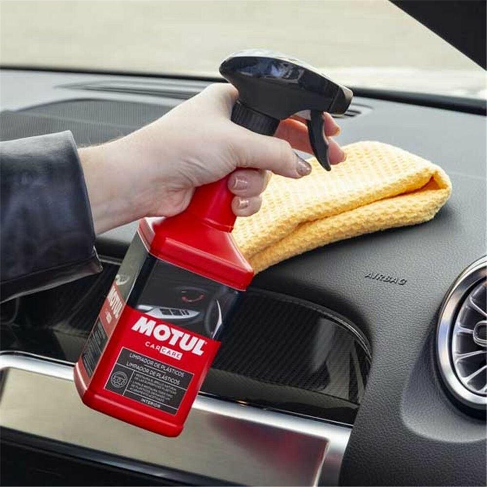Plast Cleaner Motul MTL110156 500 ml - 2