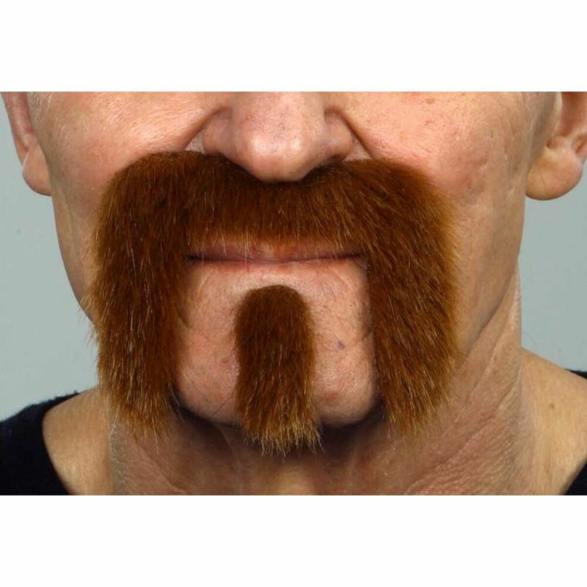 Mustasch My Other Me Kastanjebrun