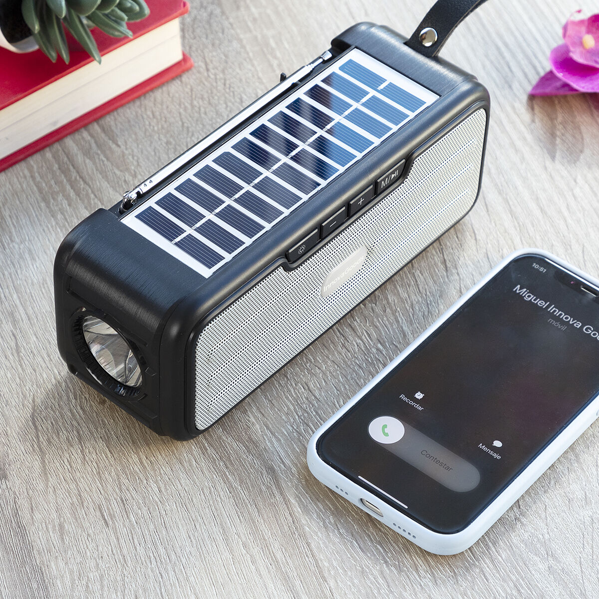 Trådlös högtalare med solcellsladdning och LED ficklampa Sunker InnovaGoods - 20