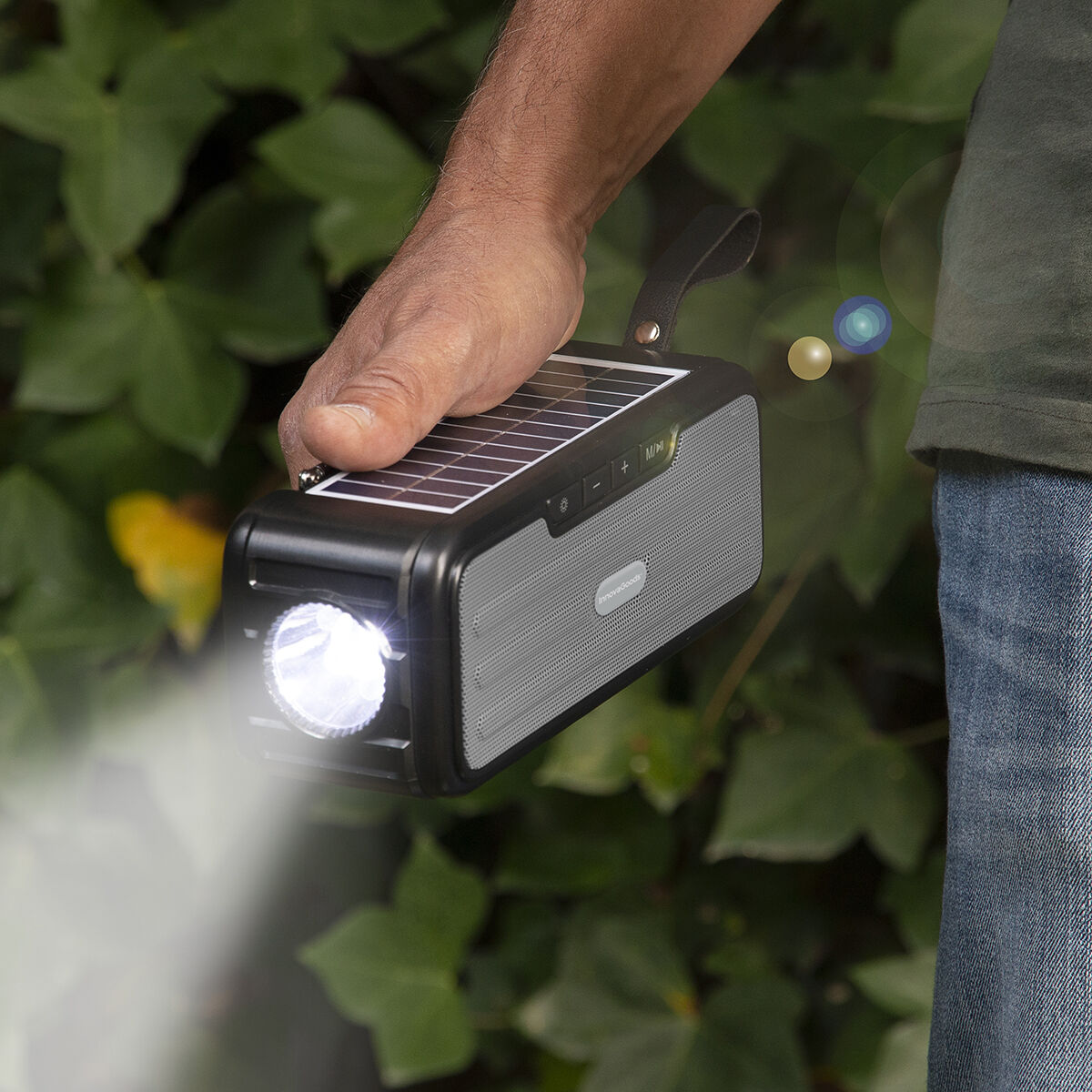 Trådlös högtalare med solcellsladdning och LED ficklampa Sunker InnovaGoods - 25
