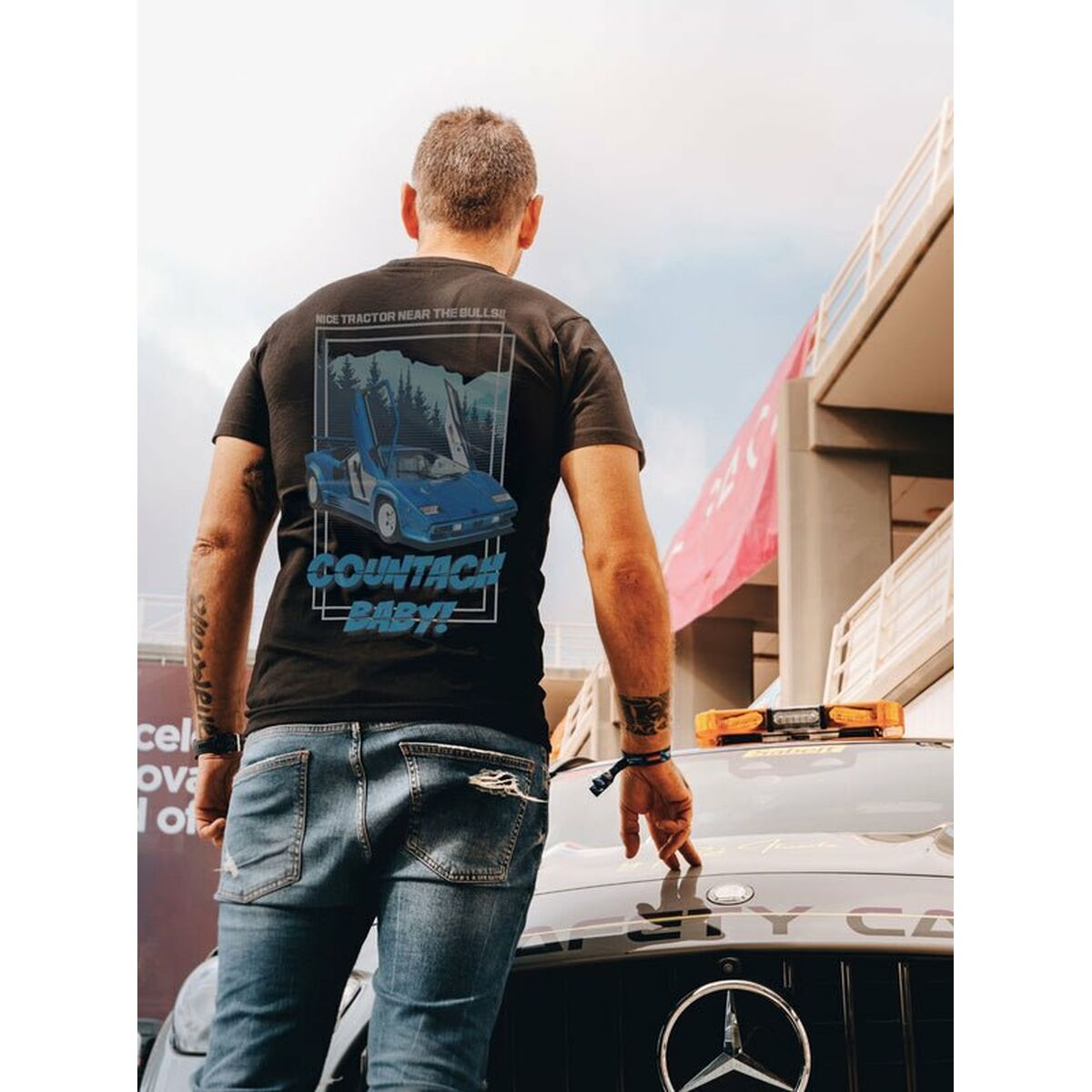 T-shirt med kortärm Herr Radikal Revolution RKLCB202M