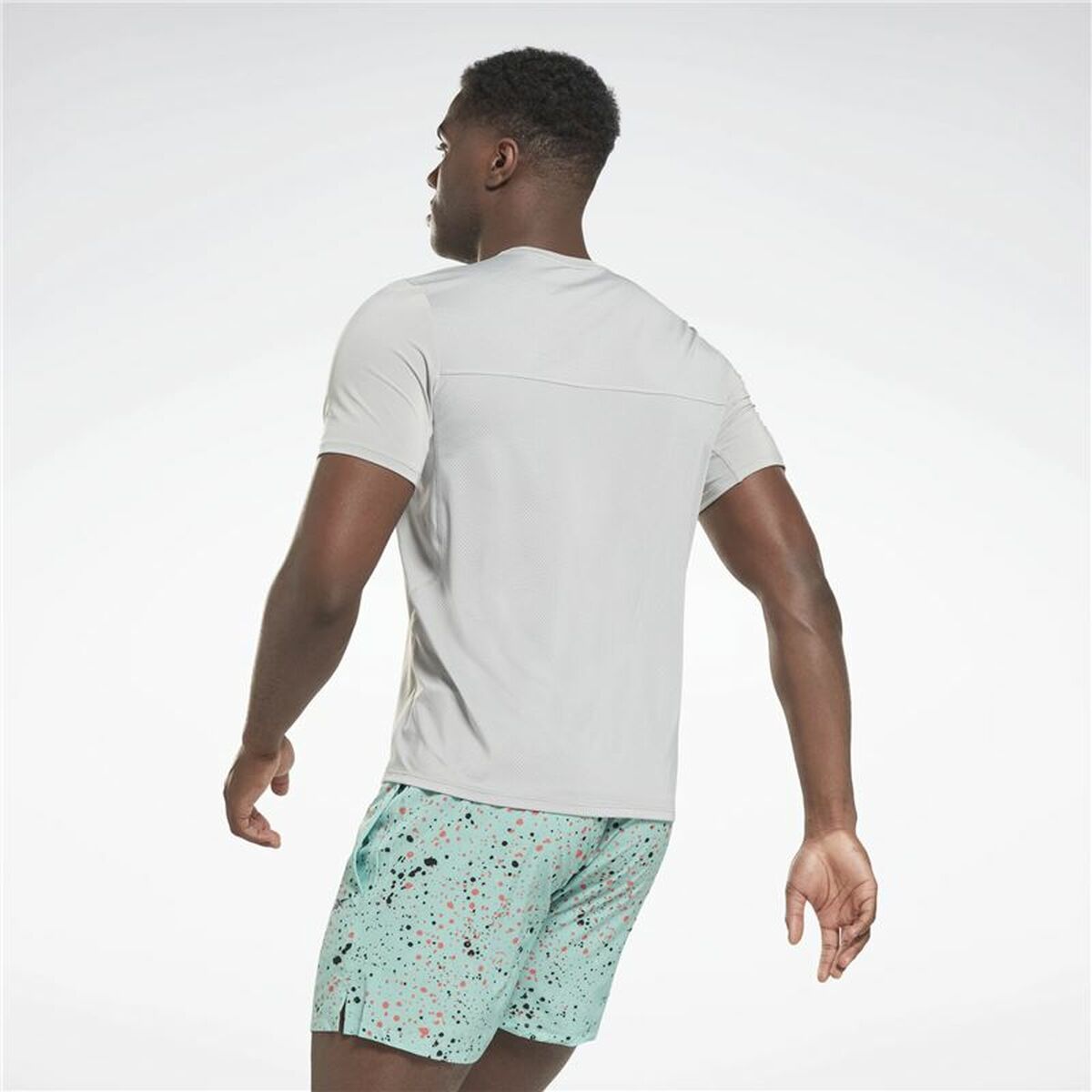 T-shirt med kortärm Herr Reebok Activchill Graphic - 6