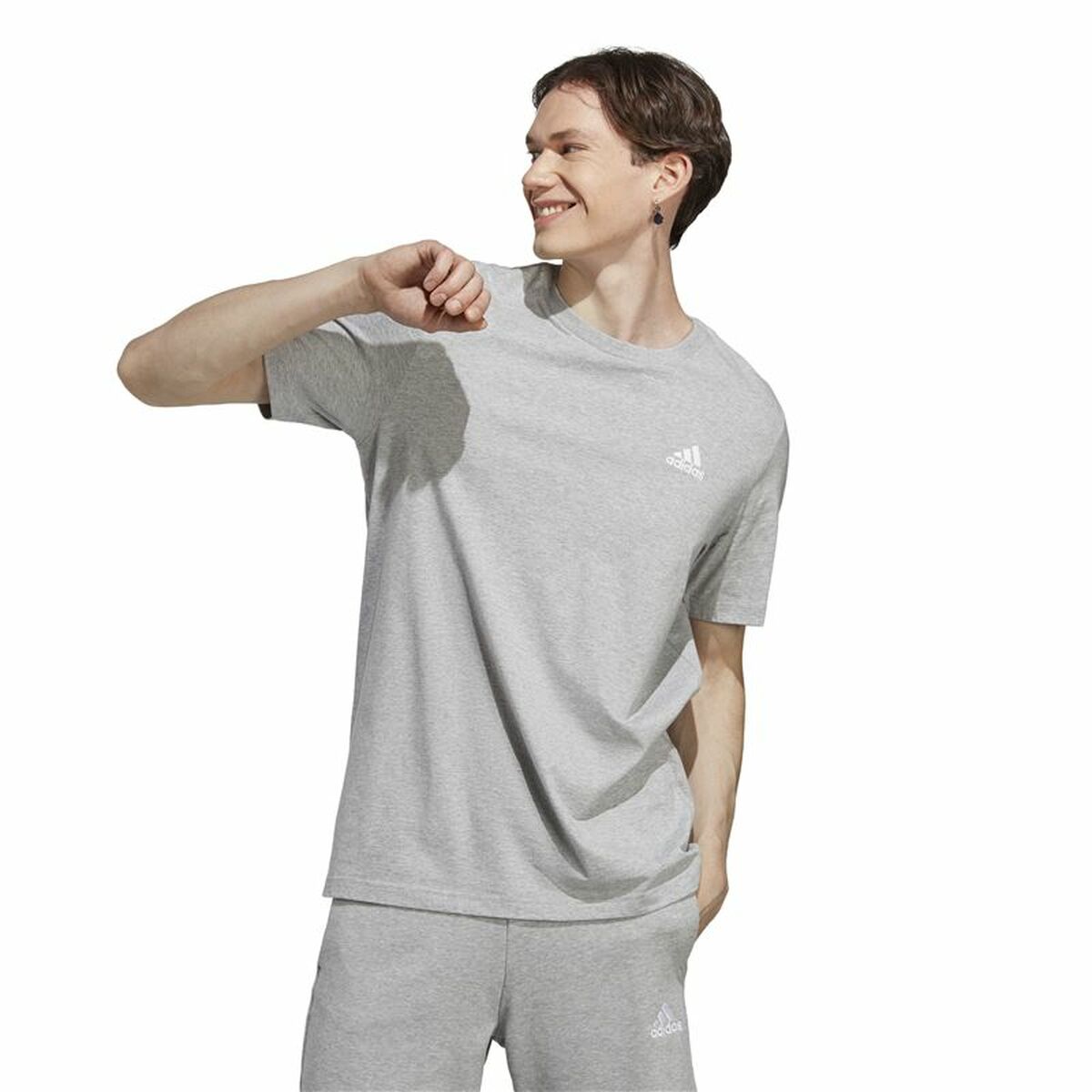 T-shirt med kortärm Herr Adidas Essentials Ljusgrå S - 2
